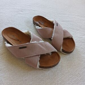bearpaw ♡ britton suede wool slides 8